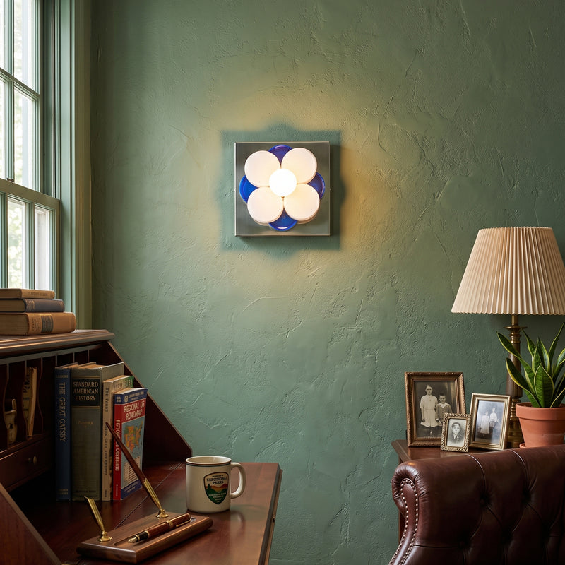 Violetta Wall Lamp