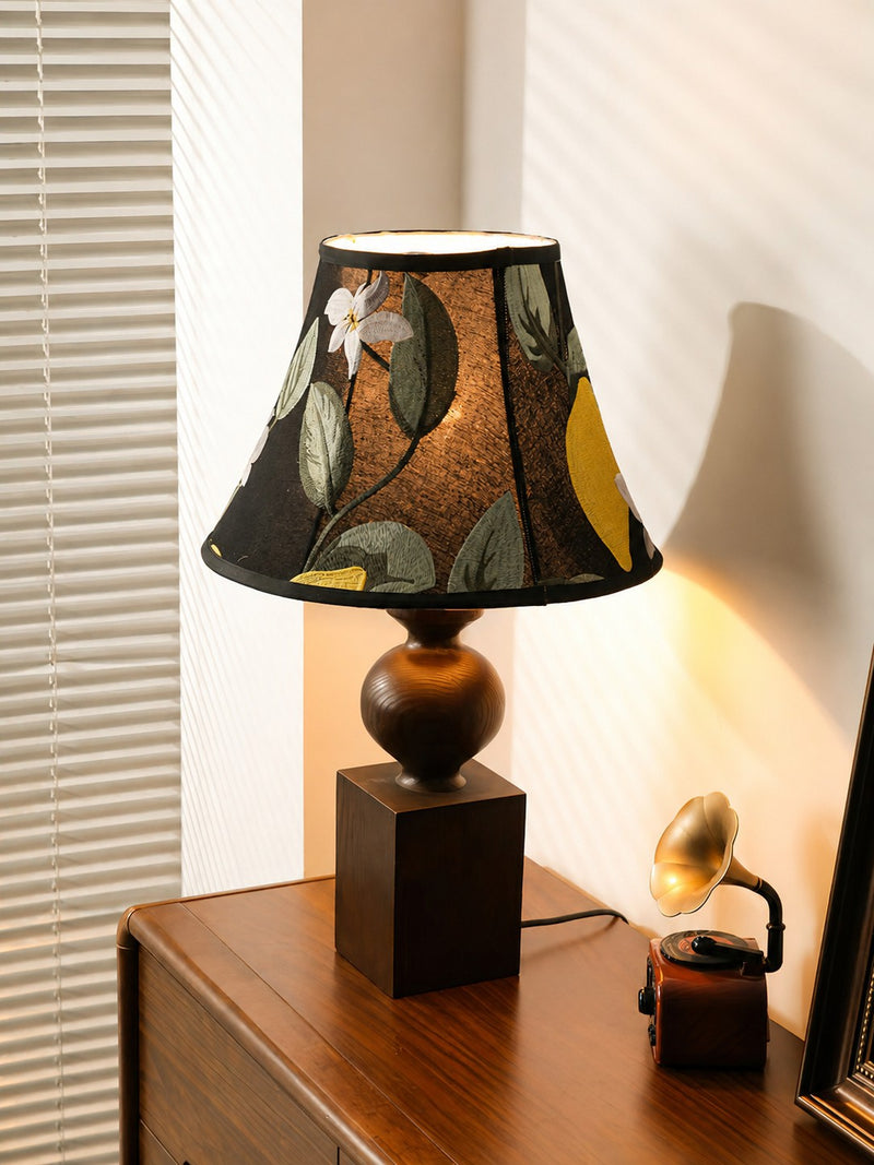 Virellora Table Lamp