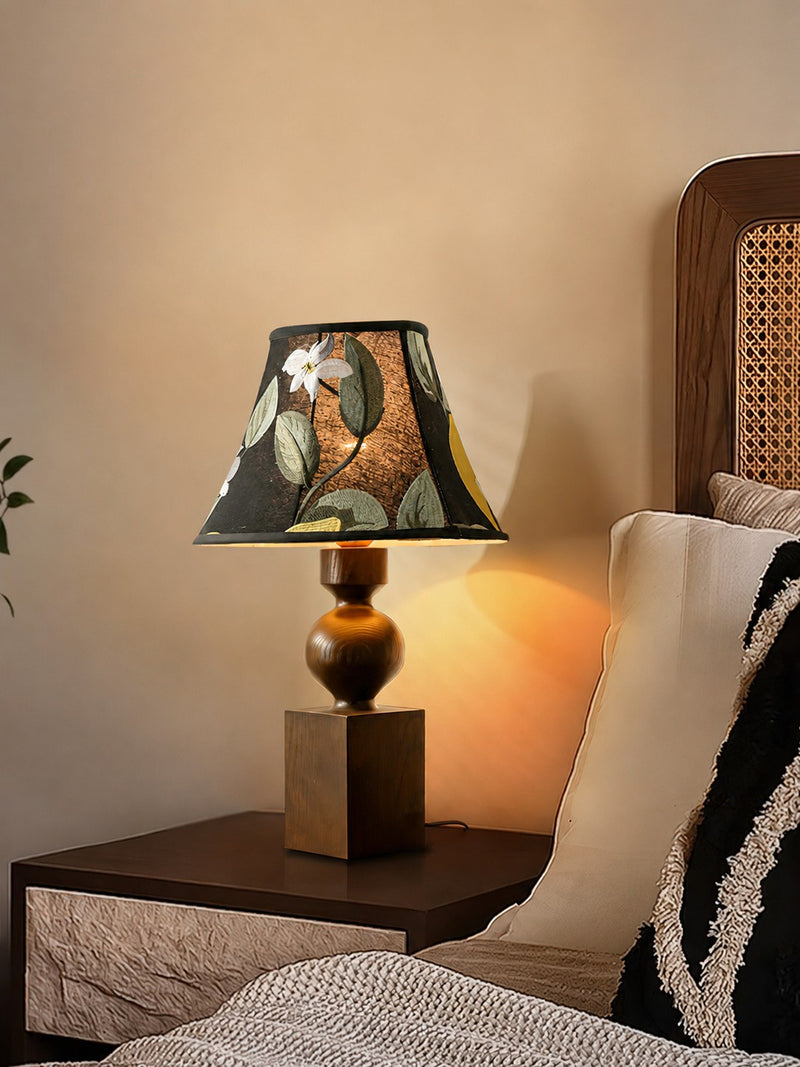 Virellora Table Lamp