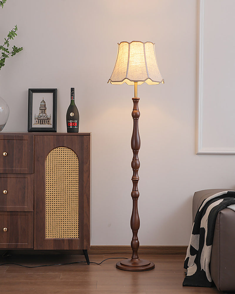 Wellington Floor Lamp
