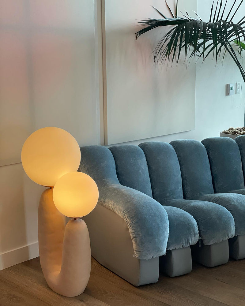 Oo Ceramics Table Lamp 22.4″