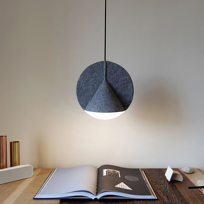 Ossa Resin Pendant Lamp 11.8"