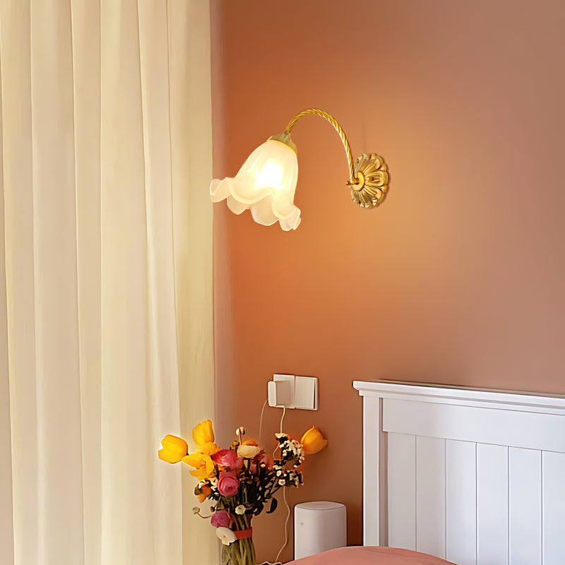 Pauillac Wall Lamp