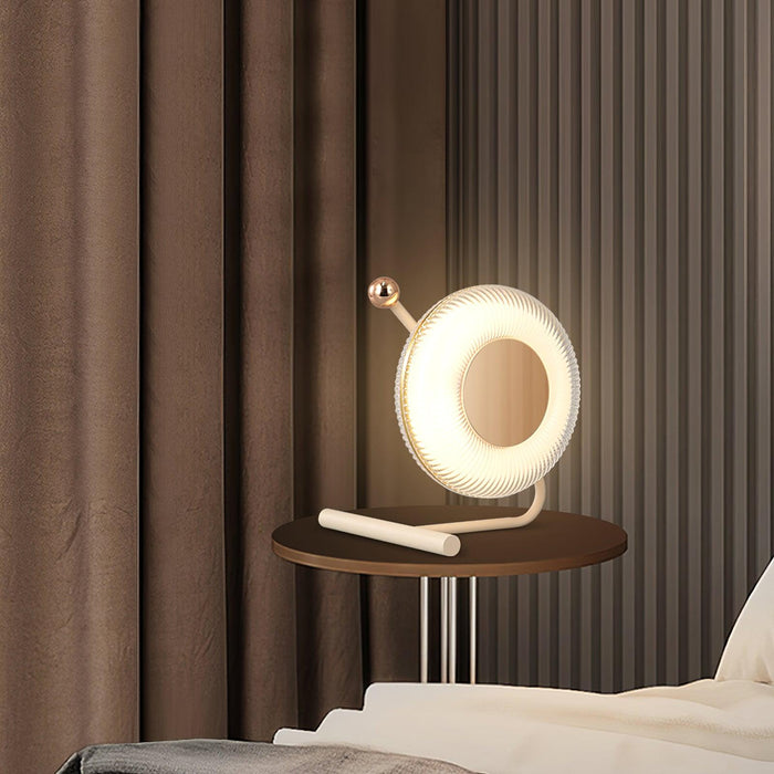 Pixo Table Lamp 7.1"