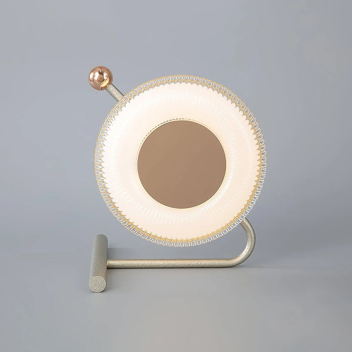 Pixo Table Lamp 7.1"