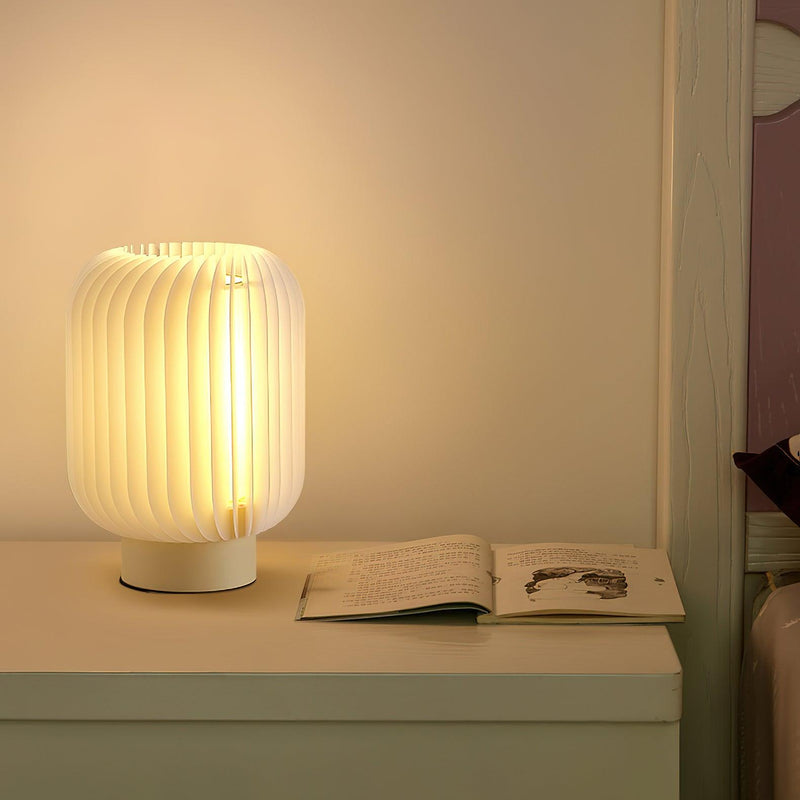 Pleated Table Lamp 11.8"