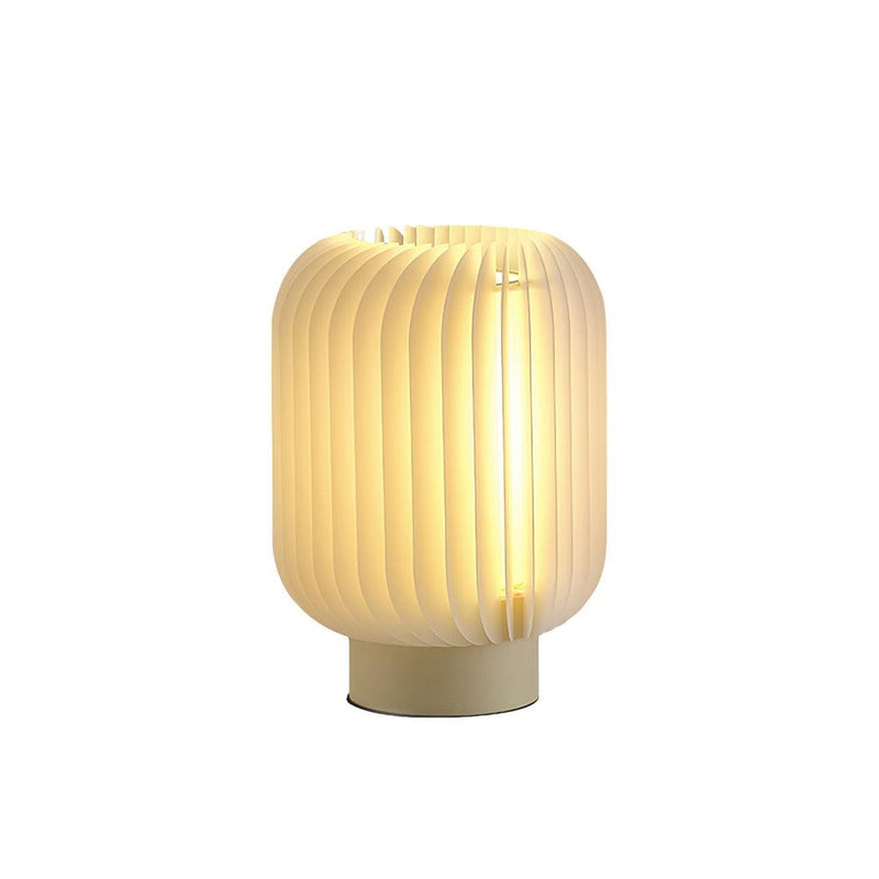 Pleated Table Lamp 11.8"