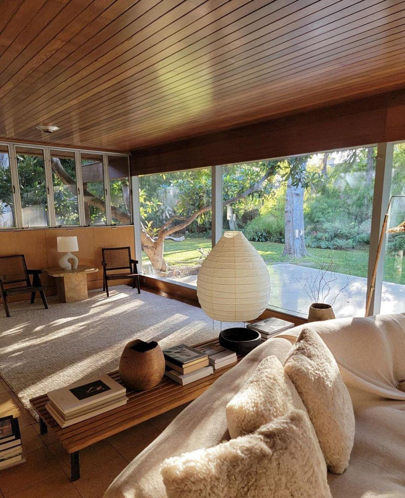 Resin Art Table Lamp 15.7"