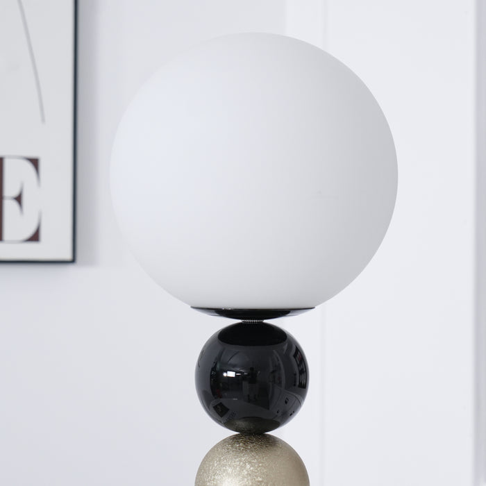 Round Balls Stacking Table Lamp 7.9"