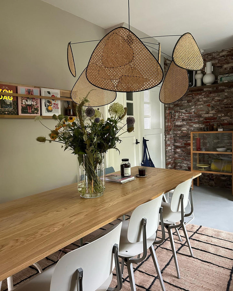 Screen Cannage Suspension