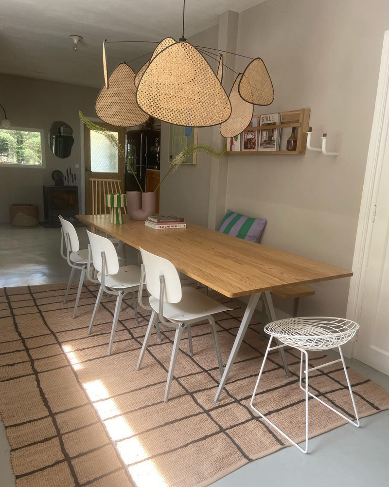 Screen Cannage Suspension