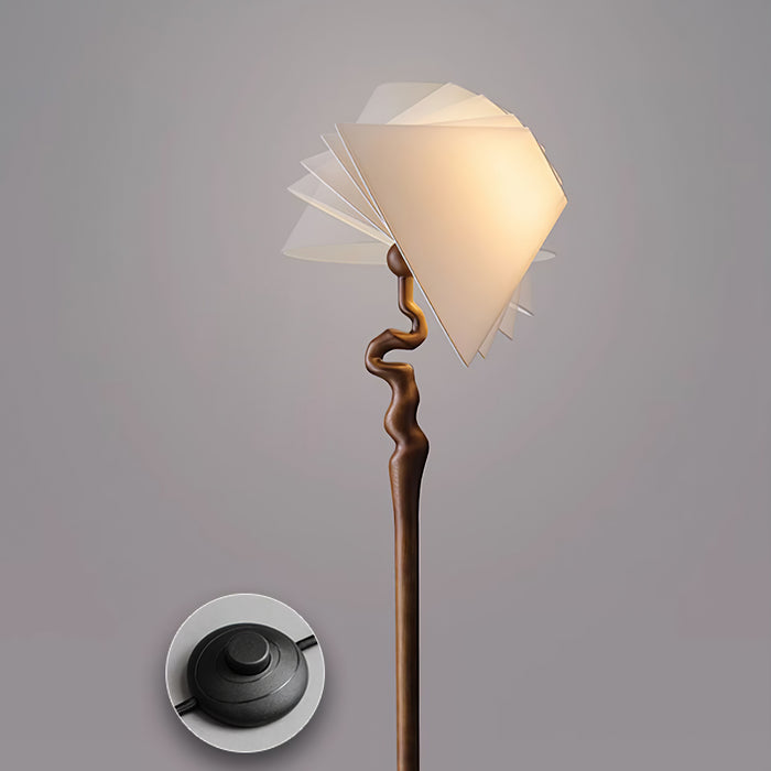 Serpentine Twist Floor Lamp 19.7"