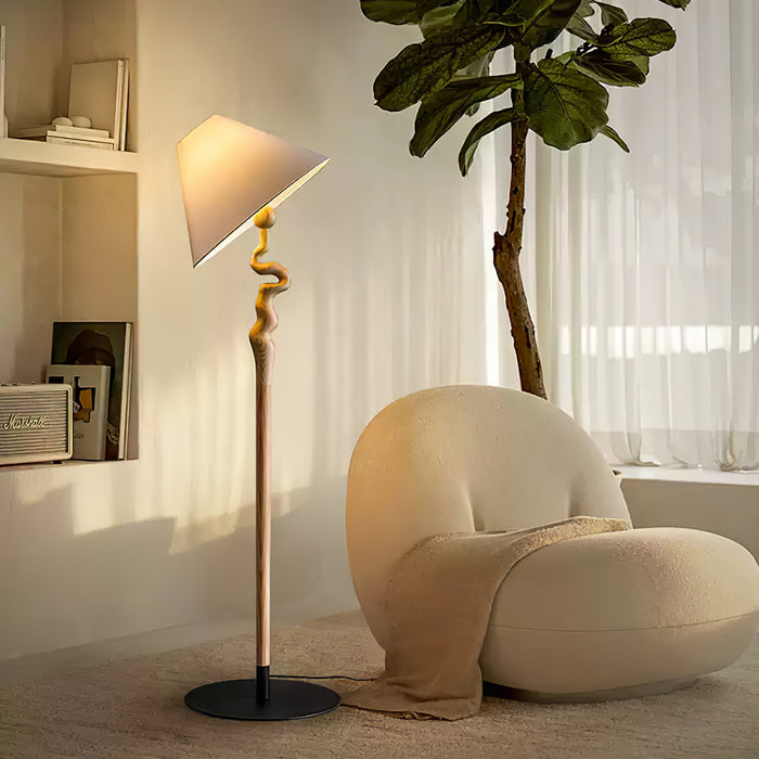 Serpentine Twist Floor Lamp 19.7"