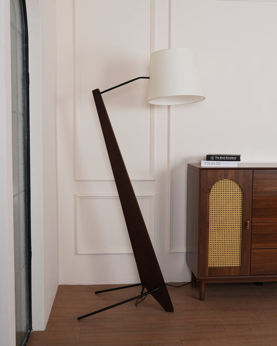 Silva Giant Floor Lamp 15.7"