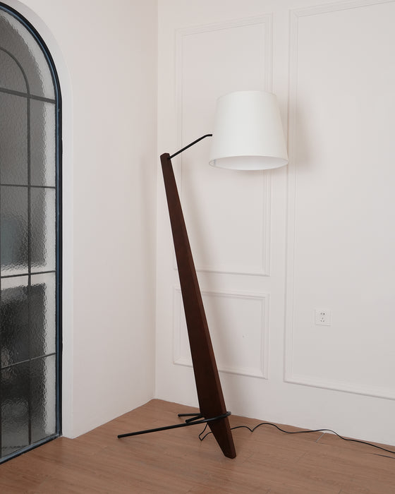 Silva Giant Floor Lamp 15.7"