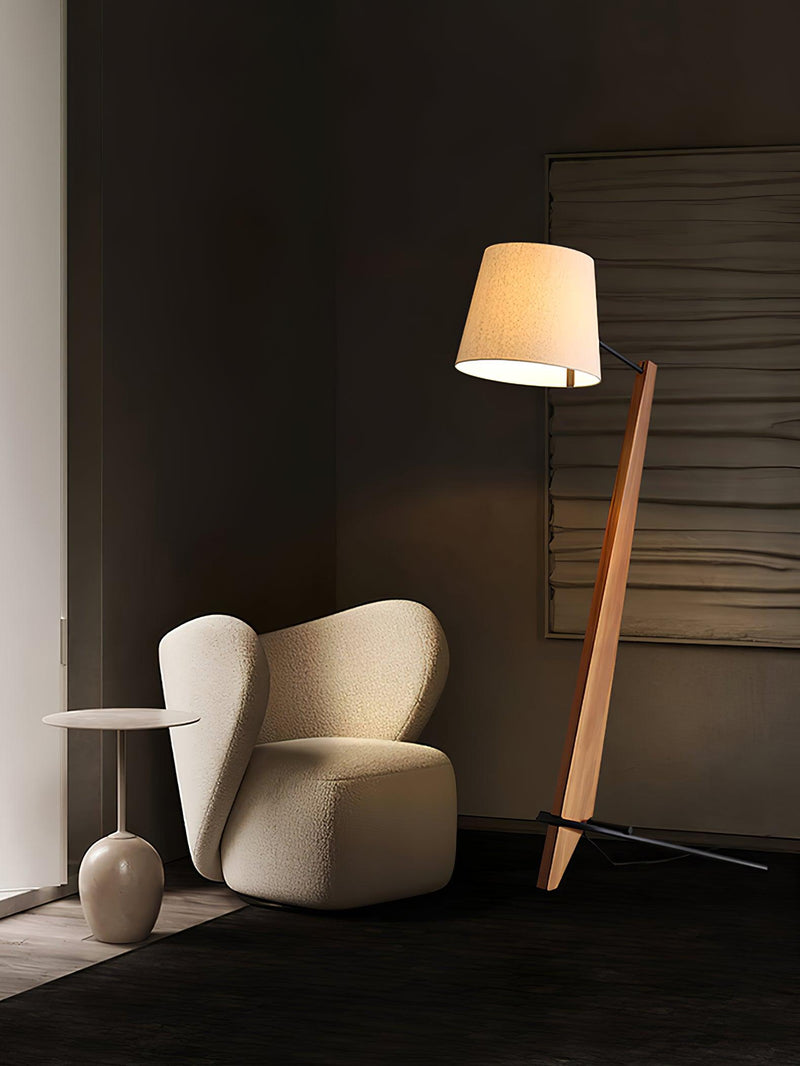 Silva Giant Floor Lamp 15.7"