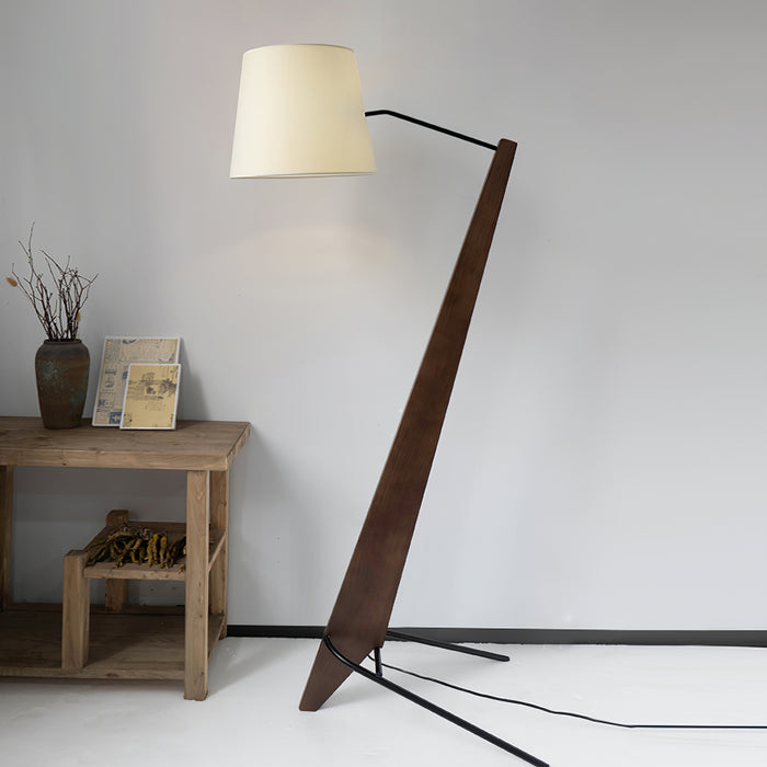 Silva Giant Floor Lamp 15.7"