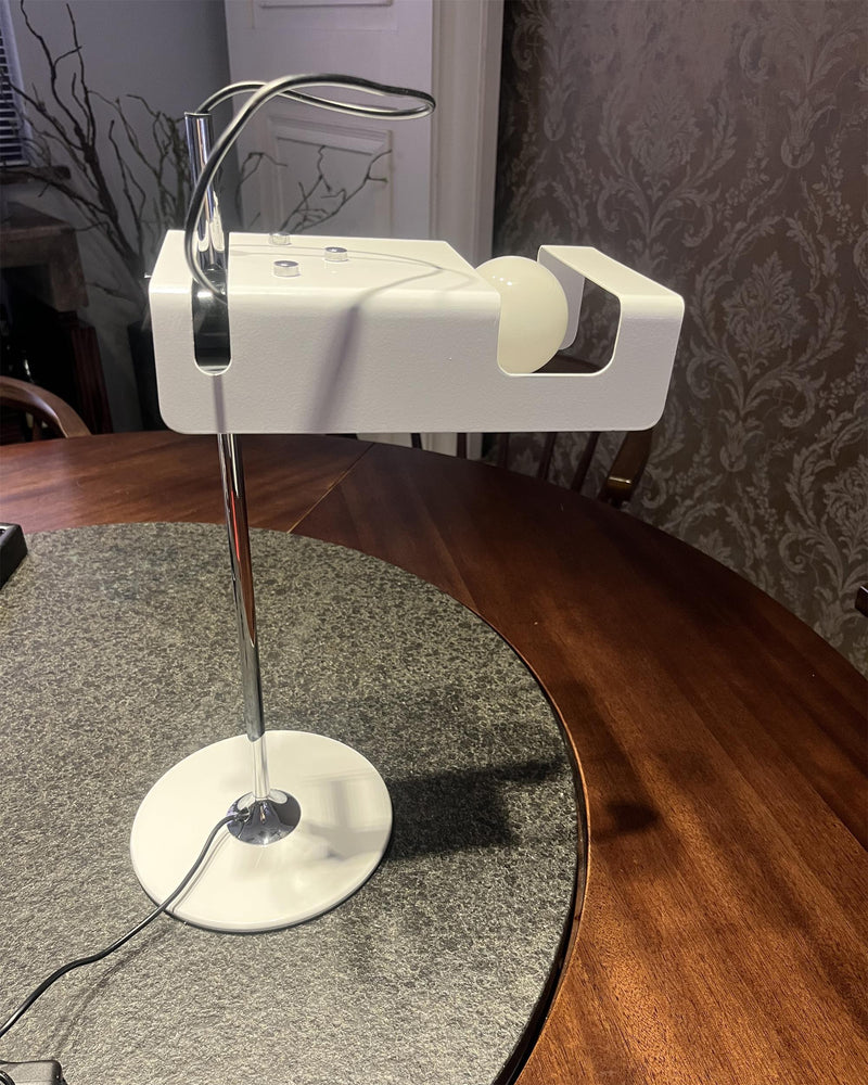 Spider Table Lamp 9.1"