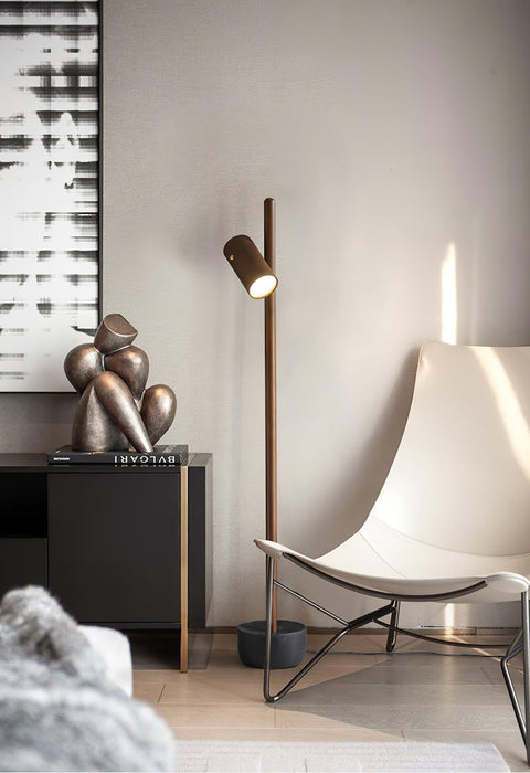 Spotlight Wood Floor Lamp 7.9"