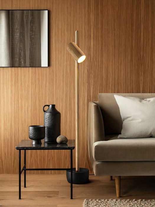 Spotlight Wood Floor Lamp 7.9"