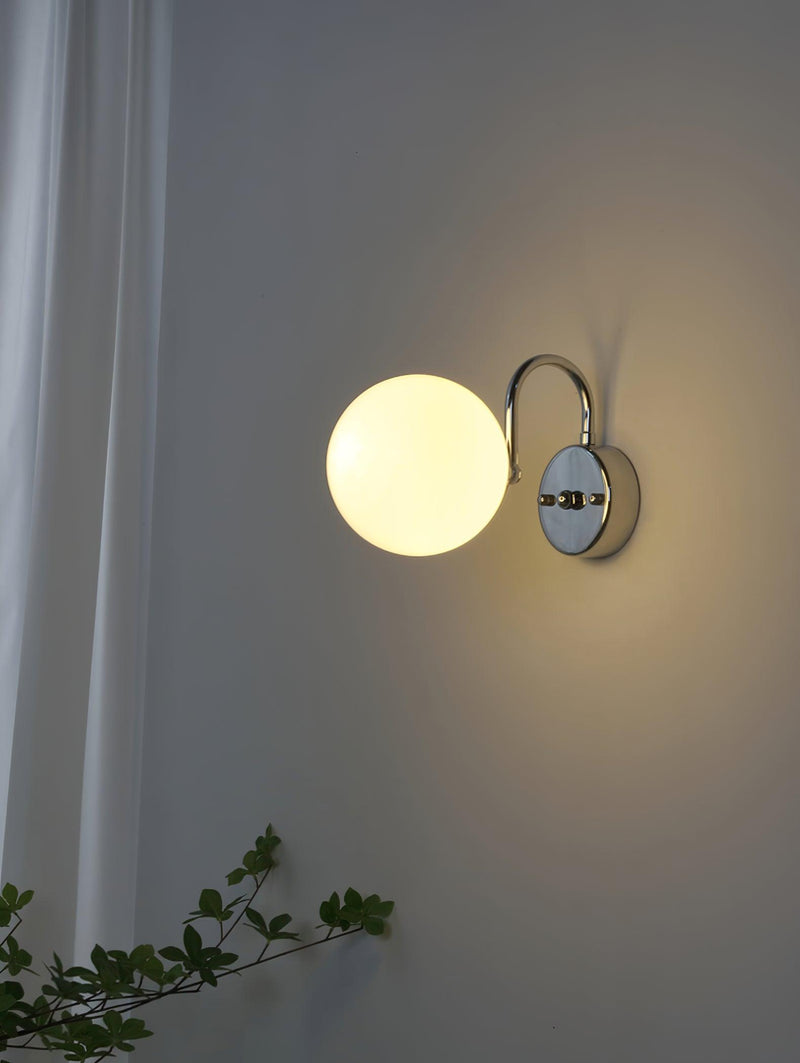 Staggered Glass Sconce 5.9"