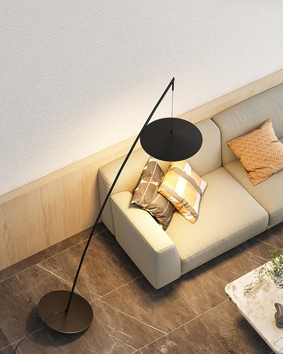 Steadfast Floor Lamp 19.7"