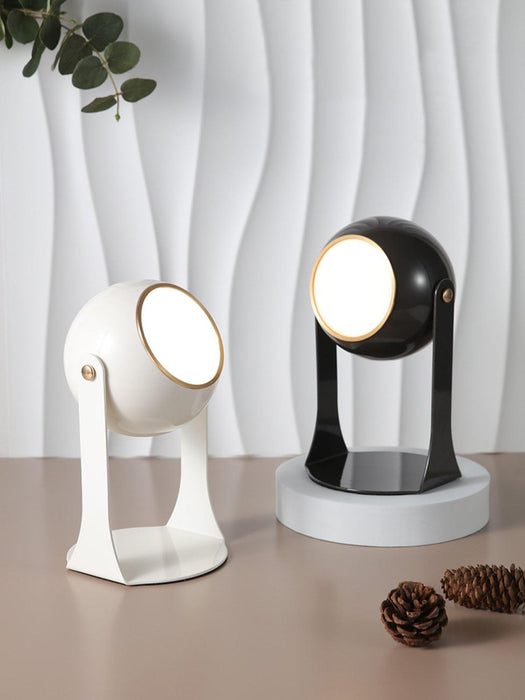 Svejk Table Lamp 5"