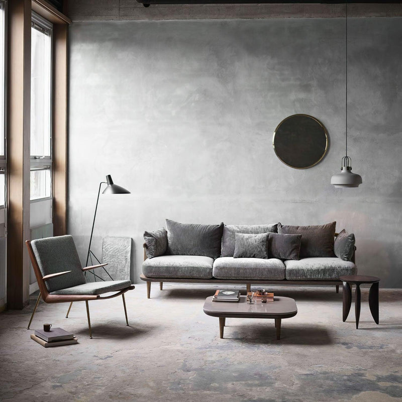 Svelte Noir Floor Lamp 28.3"