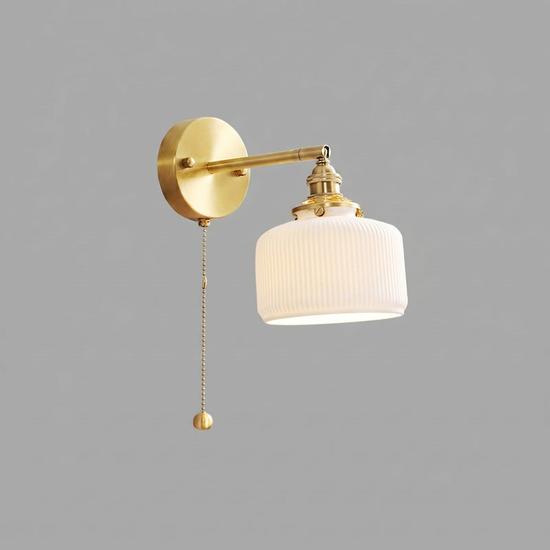 Vesta Wall Lamp