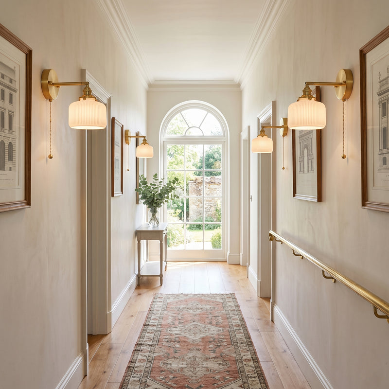 Vesta Wall Lamp
