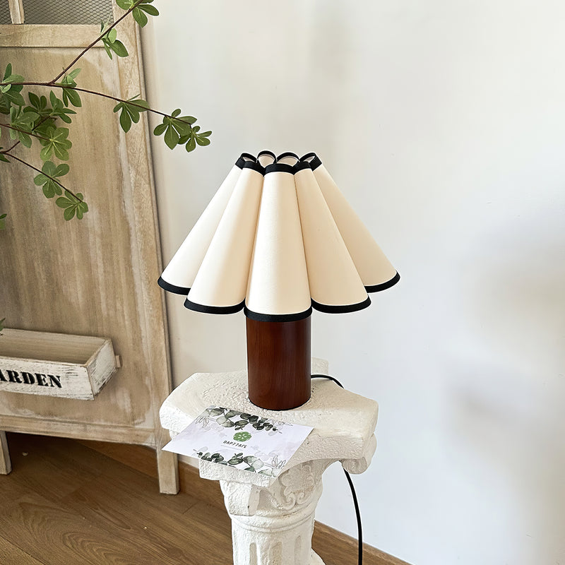 Wooden Pillar Pleated Table Lamp