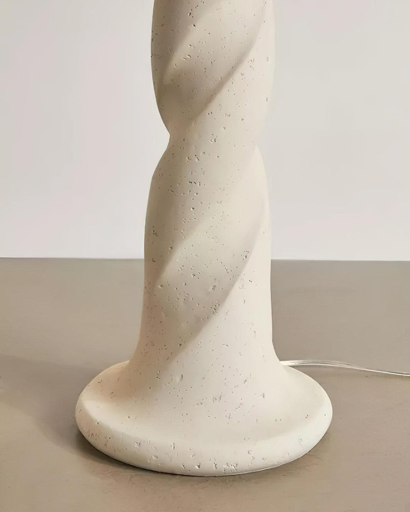 Yisi North Tower Floor Lamp 17.7"